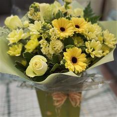 Clotted Cream HandTied